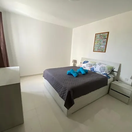 Sunshine Apartments Mellieha - Modern Three Bedroom Apartment - Apt No 2 Exterior photo