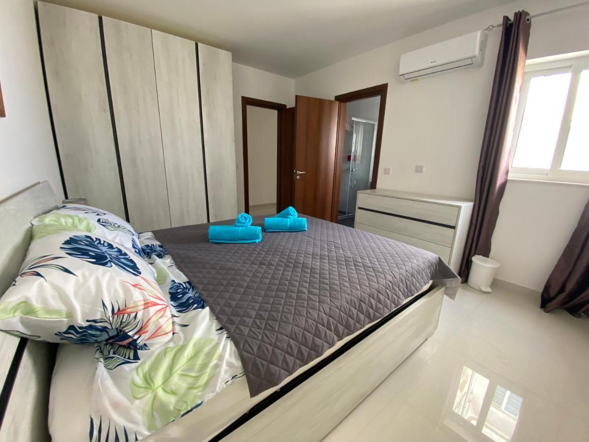 Apartment Sunshine - Modern Three Bedroom - No 2 Mellieha