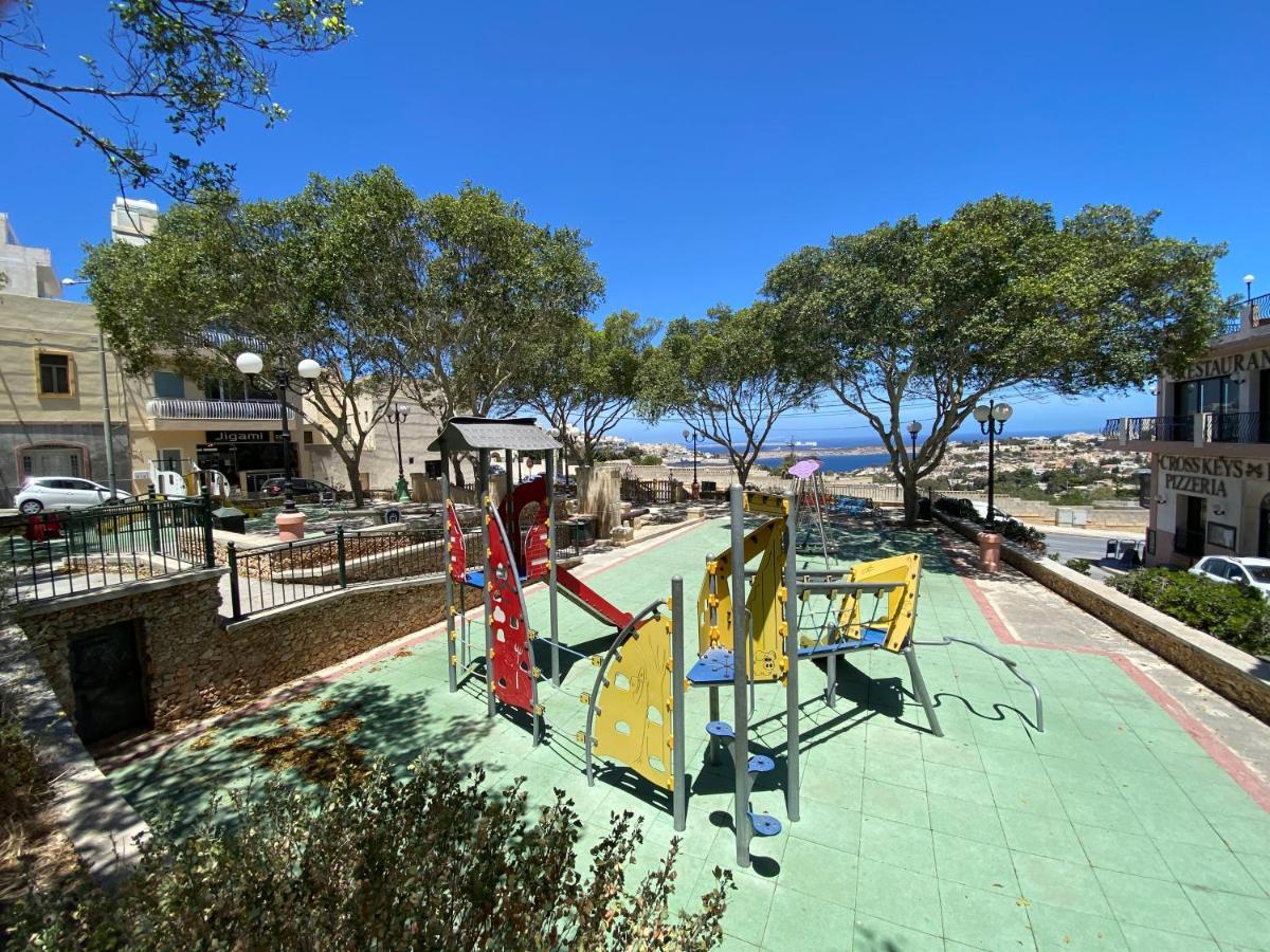 Sunshine - Modern Three Bedroom - No 2 Apartamento